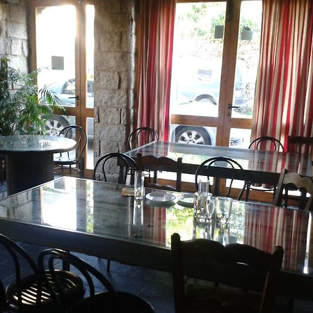 Hostal "Los Chanos El Ruso" Galende Екстериор снимка